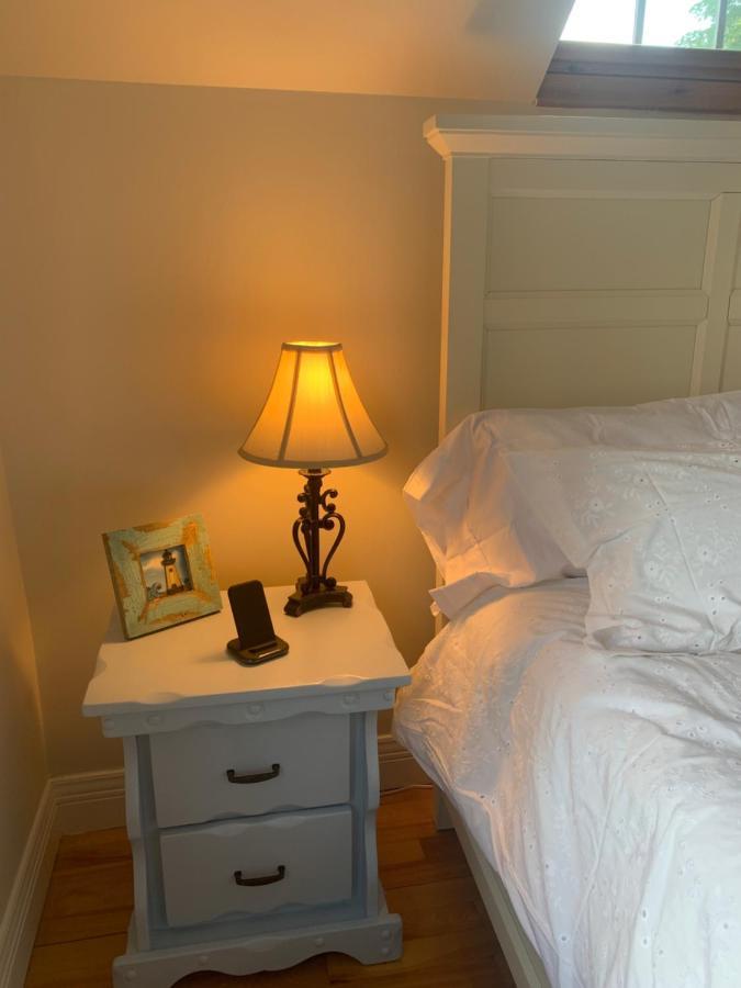 Manoir Alegria Bed & Breakfast Cowansville Exterior photo